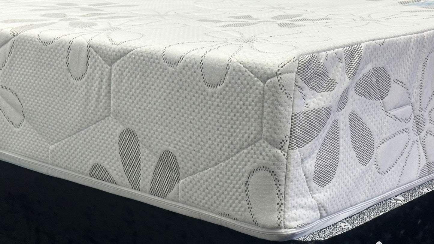 High-Density Hard Foam Mattress (25 cm) - Very Firm