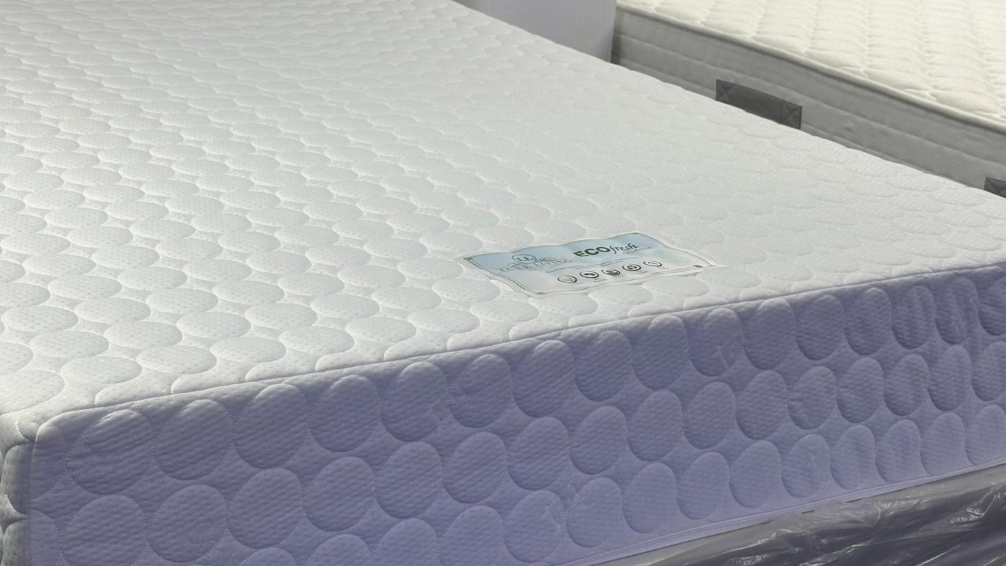 High-Density Hard Foam Mattress (25 cm) - Very Firm
